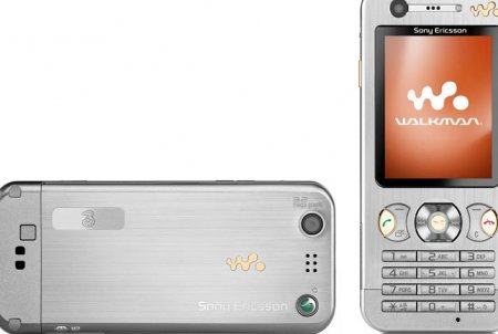 Sony Ericsson W980i    